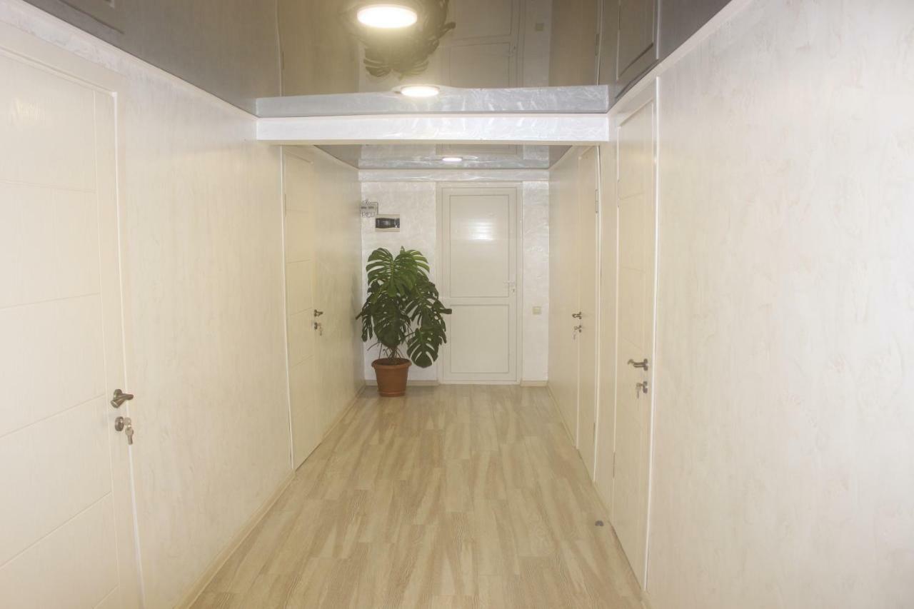 Отель Гостевой дом Greenview Батуми Экстерьер фото